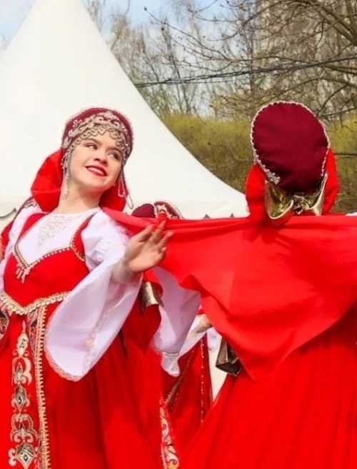 Дорогие друзья! Мы рады пригласить вас на празднование Светлого праздника Пасхи в Лианозовский парк!